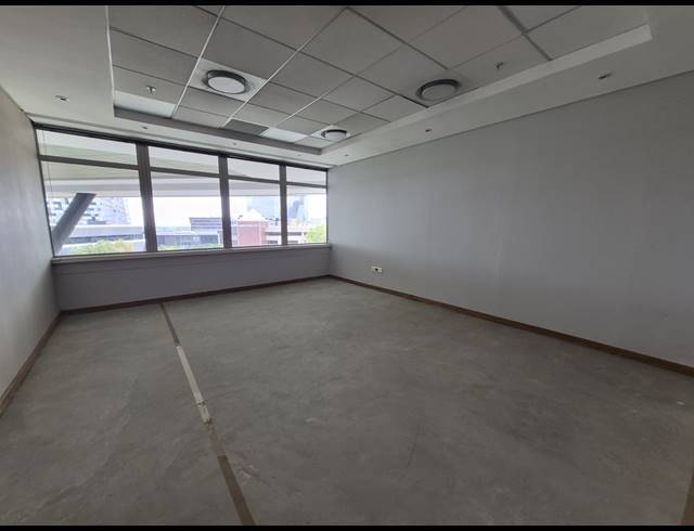 946M² OFFICE TO LET IN SANDTON CENTRAL